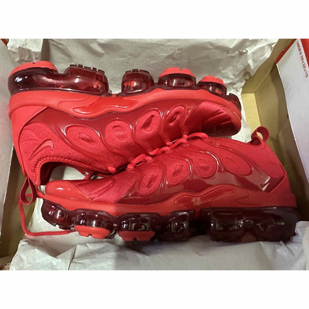 NIKE AIR VAPORMAX PLUS UNIVERSITY RED 26