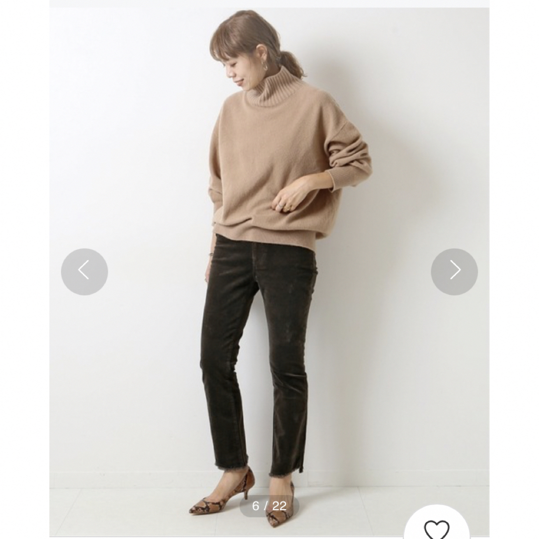 Spick & Span(スピックアンドスパン)の【Spick&Span】コーデュロイミッドライズスリムストレート レディースのパンツ(カジュアルパンツ)の商品写真