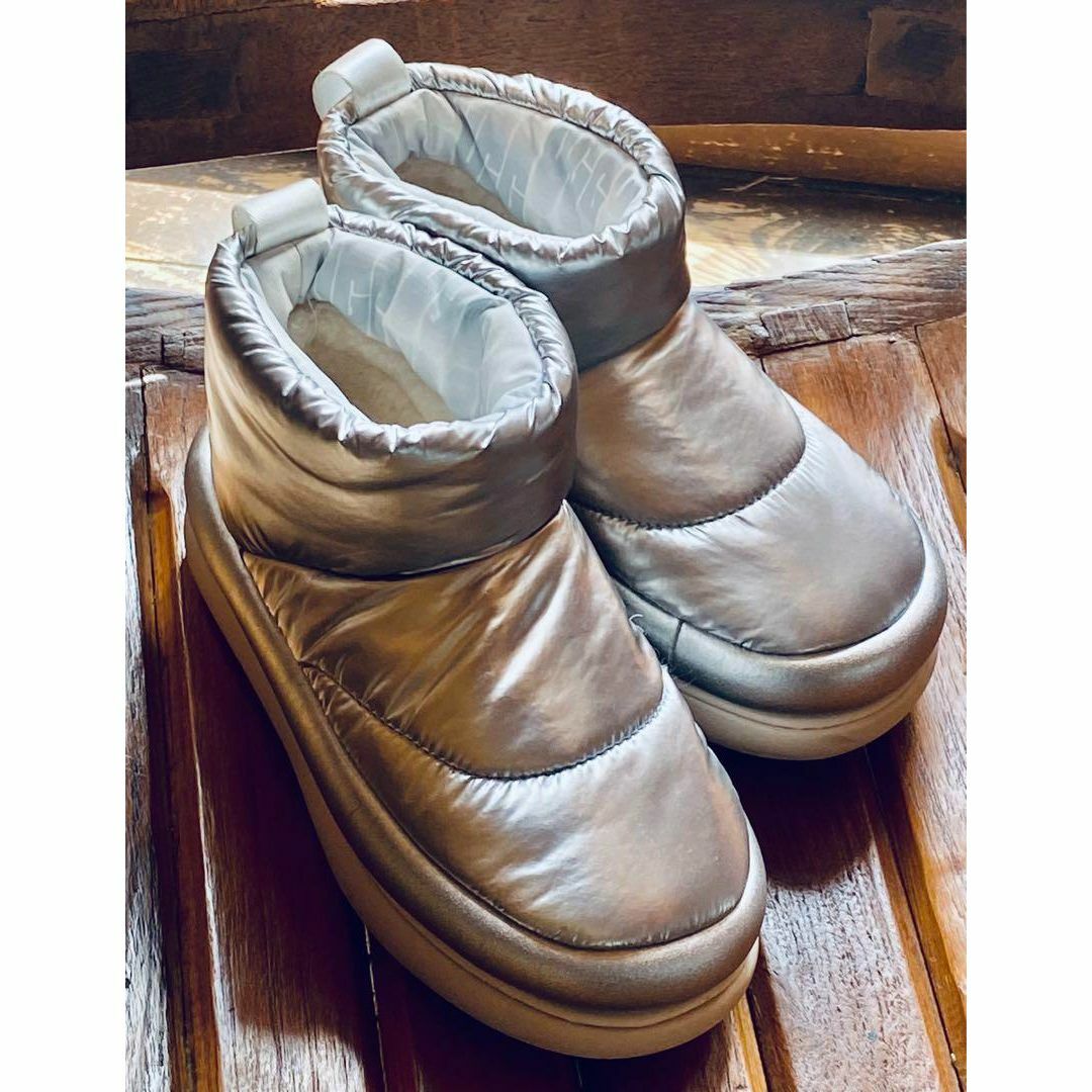 激可愛～✨新品✨23✨UGG✨CLASSIC MAXI MINI✨パファーブーツ 6