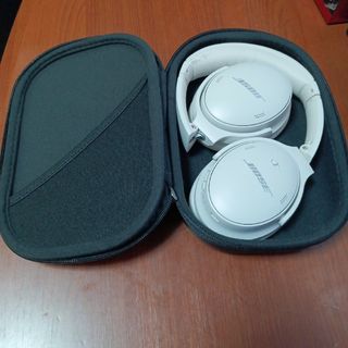 ボーズ(BOSE)のBOSE QUIETCOMFORT 45 WHITE SMOKE WHITE(ヘッドフォン/イヤフォン)