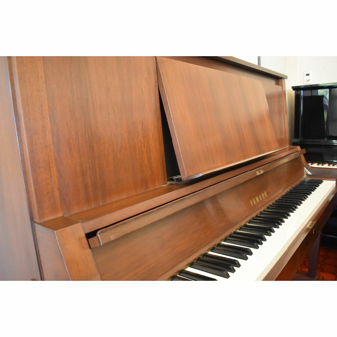 ヤマハアップライトピアノ　W102B（1981年製造）