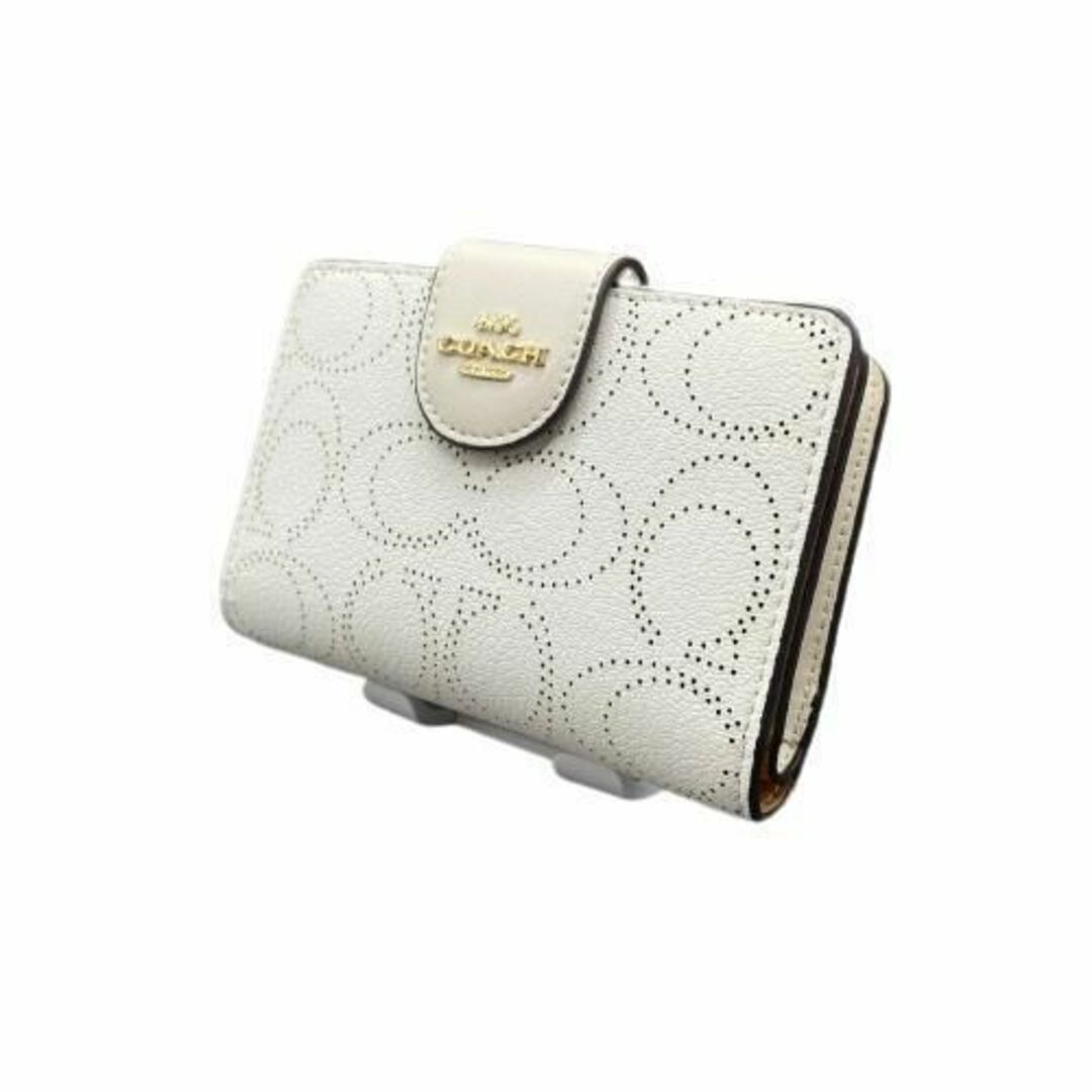 COACH - COACH✨コーチ 二つ折り財布 レディース Wallet チョーク
