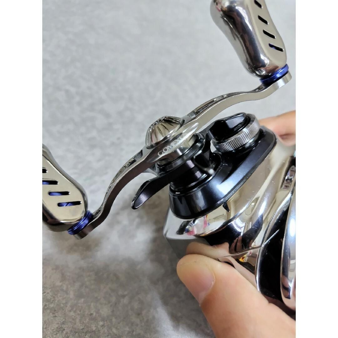 シマノ(SHIMANO) リール 19 アンタレス HG 右ハンドル