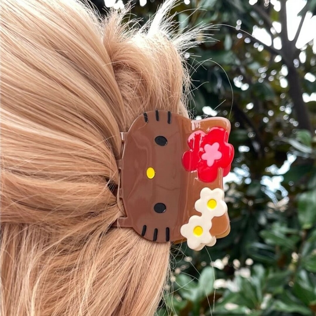 キティー キティーちゃん hello kitty ヘアクリップ ブラウンの キティー キティーちゃん hello kitty ヘアクリップ ブラウンの