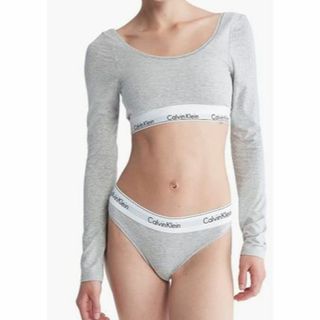 シーケーカルバンクライン(ck Calvin Klein)のカルバンクライン　レディース 　上着　長袖シャツ　Sサイズ　グレー(Tシャツ(長袖/七分))