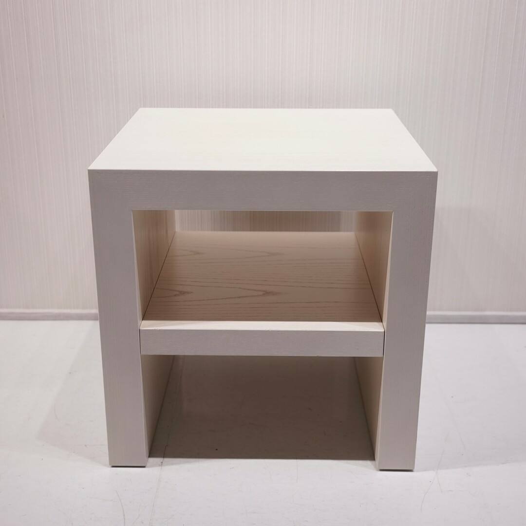 美品 Cassina 木製 サイドテーブル 白 イタリア テーブル - サイドテーブル
