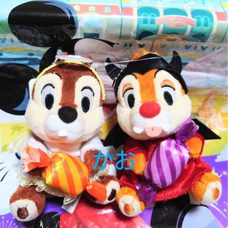 ディズニーハロウィン2023 ぬいぐるみバッジ　2体ワンセット　チップとデール