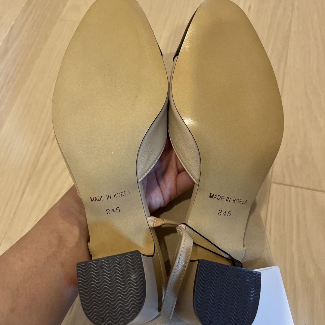 新品未使用★select shop k バイカラーパンプス　24.5 レディースの靴/シューズ(ハイヒール/パンプス)の商品写真