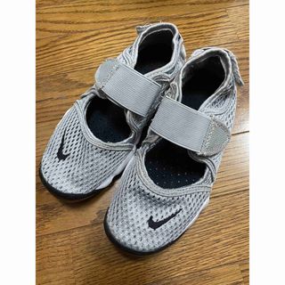 ナイキ(NIKE)のNIKE  エアリフト　グレイ　サイズ19.0(サンダル)