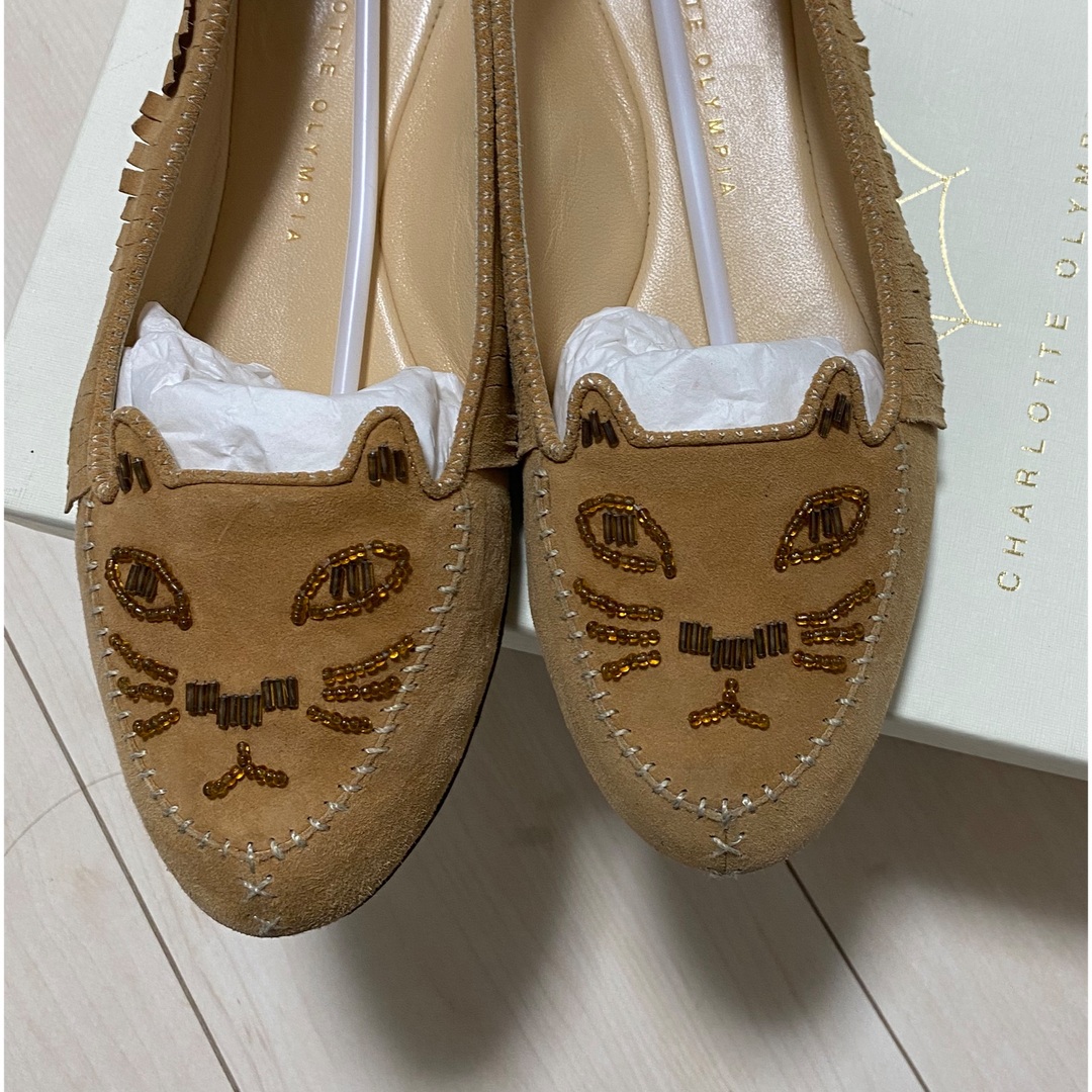 Charlotte Olympia シャーロットオリンピア フラットシューズの通販