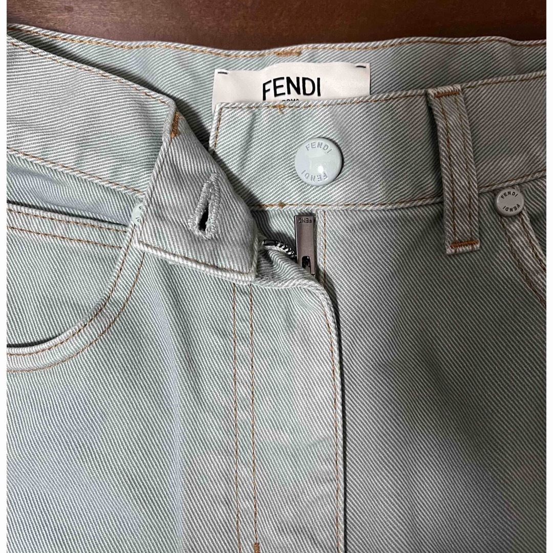 FENDI(フェンディ)のFENDI デニム レディースのパンツ(デニム/ジーンズ)の商品写真