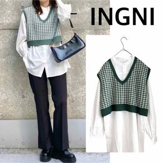 イング(INGNI)のINGNI イング　柄ベスト　千鳥柄　ニットベスト  美品(ベスト/ジレ)