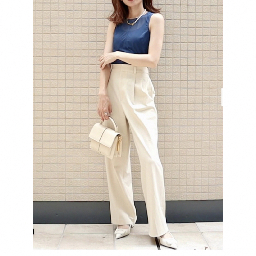 UNIQLO - ユニクロ Mame Kurogouchi シアータンクトップ ブルー UNIQLO - ユニクロ Mame Kurogouchi シアータンクトップ ブルー