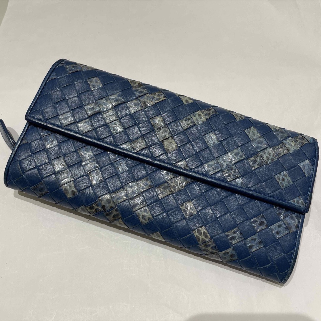 ボッテガヴェネタ♦︎パイソン 長財布 ブルー-