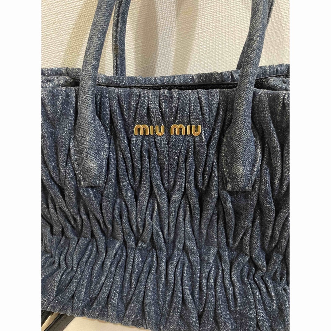 miumiu デニムマテラッセルハンドバッグ