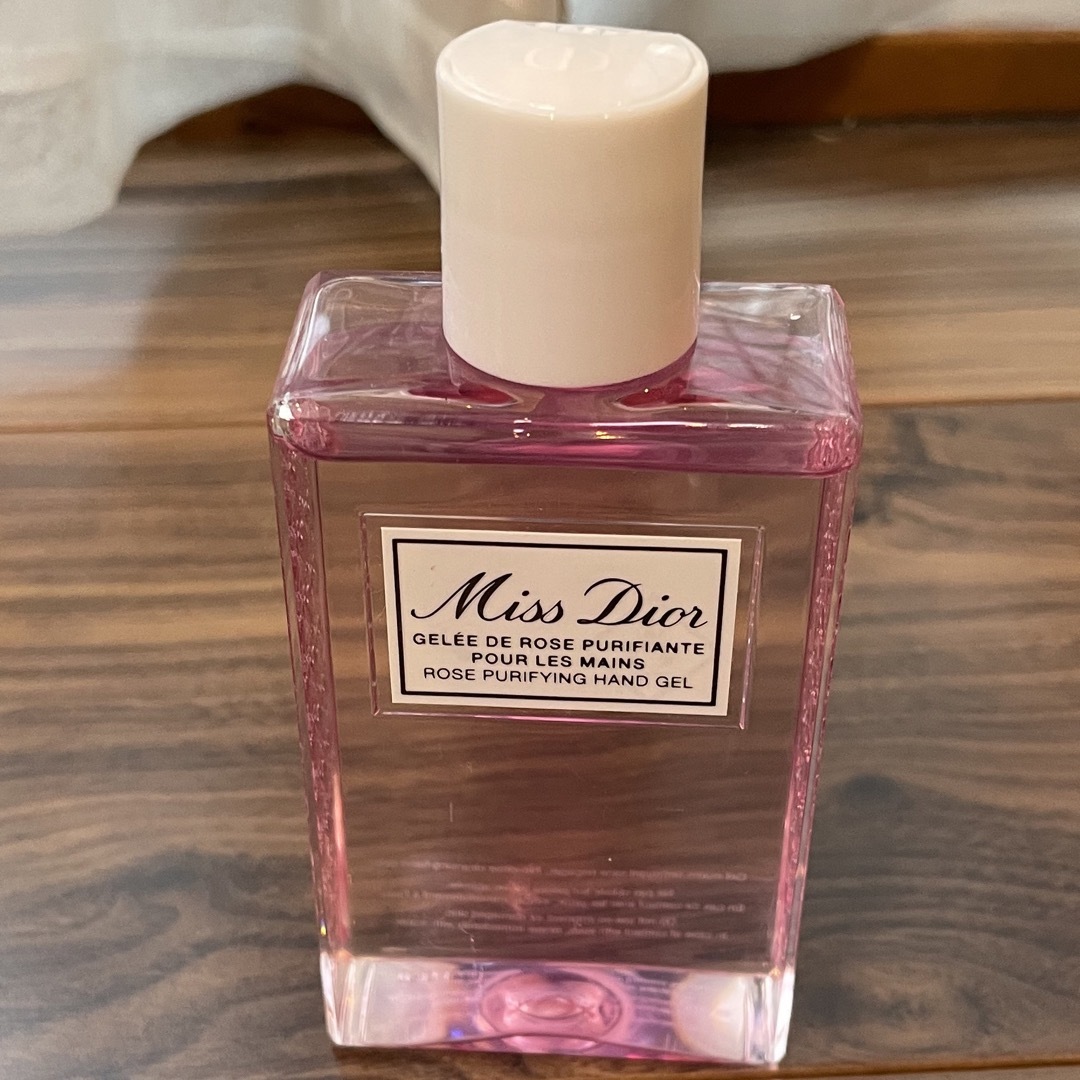 Dior(ディオール)のミスディオール　定価4180円Miss Dior used消毒ジェル  インテリア/住まい/日用品のキッチン/食器(アルコールグッズ)の商品写真