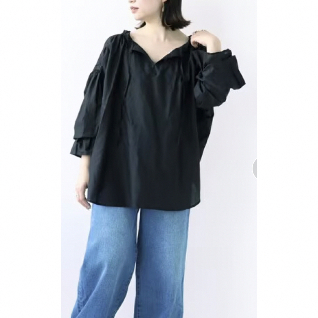 B.C STOCK(ベーセーストック)の【美品✨半額以下】ブラウス　B.C.stock レディースのトップス(シャツ/ブラウス(長袖/七分))の商品写真