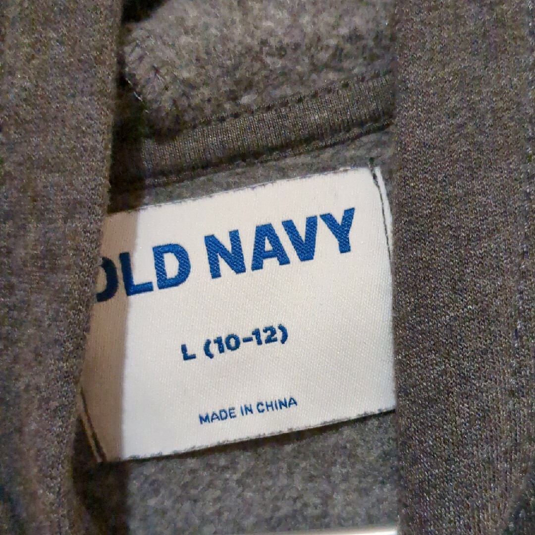 Old Navy(オールドネイビー)の中古・OLD NAVYパーカー　ゲンガー柄 キッズ/ベビー/マタニティのキッズ服男の子用(90cm~)(ジャケット/上着)の商品写真