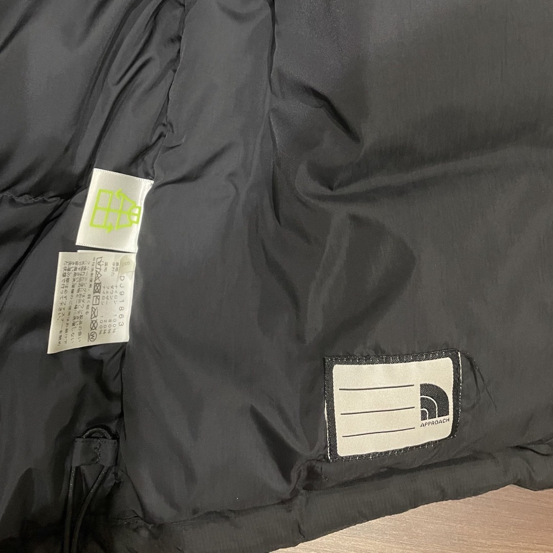 THE NORTH FACE(ザノースフェイス)のTHE NORTH FACE ヌプシ ダウンジャケット 140 黒 美中古 キッズ/ベビー/マタニティのキッズ服男の子用(90cm~)(ジャケット/上着)の商品写真