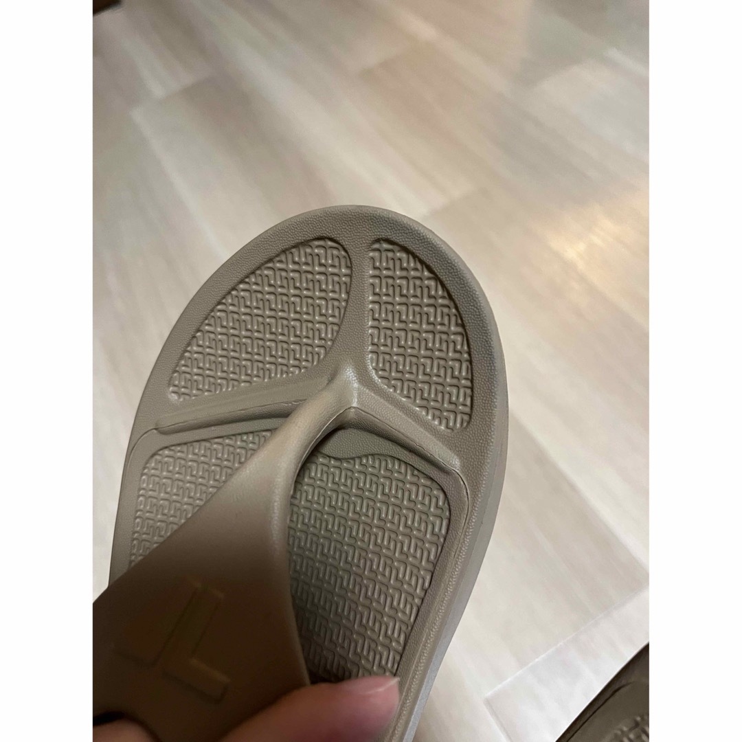 TELIC(テリック)のテリックTELICリカバリーサンダルFLIP FLOP   メンズの靴/シューズ(サンダル)の商品写真