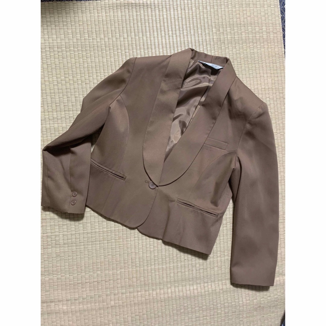 肩パッド入りスーツ 縦横無尽 肩パッド入りスーツ 縦横無尽
