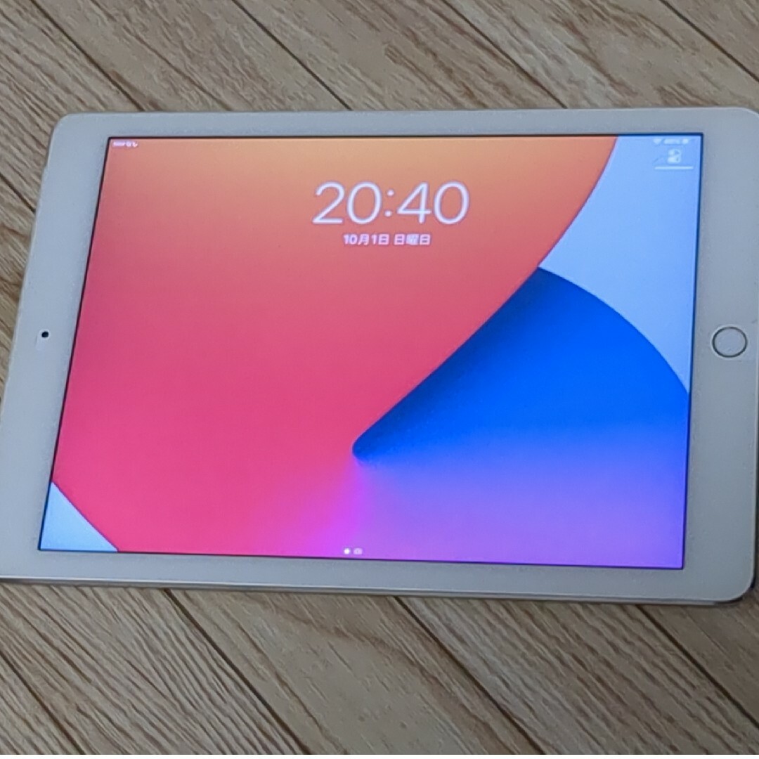 iPad Air2 (16GB) ゴールド 3