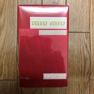 ミュウミュウ(miumiu)のmiu miu フルールダルジャン　50ml(香水(女性用))