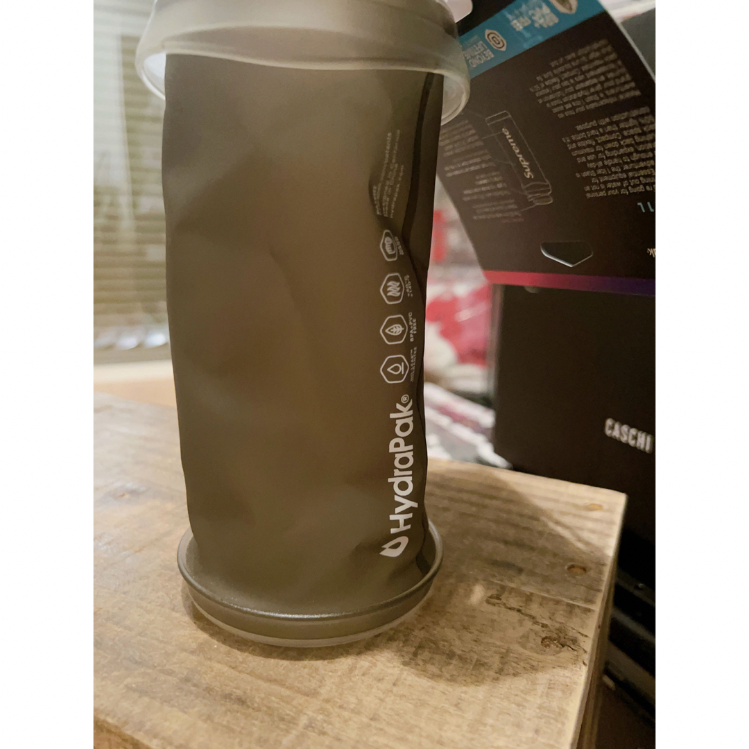 Supreme(シュプリーム)のSupreme HydraPak Stash 1.0L Bottle (ブラック メンズのファッション小物(その他)の商品写真