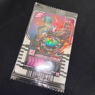 バンダイ(BANDAI)の仮面ライダー ガッチャード ゼロノス ウエハースカード(その他)