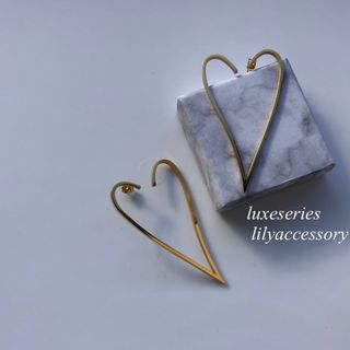 ❺ luxe big Heart pierce 6300(ピアス)