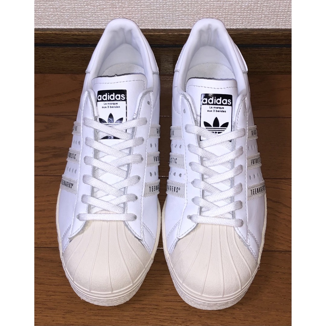 adidas la marque aux 3 bandes スニーカー24cm