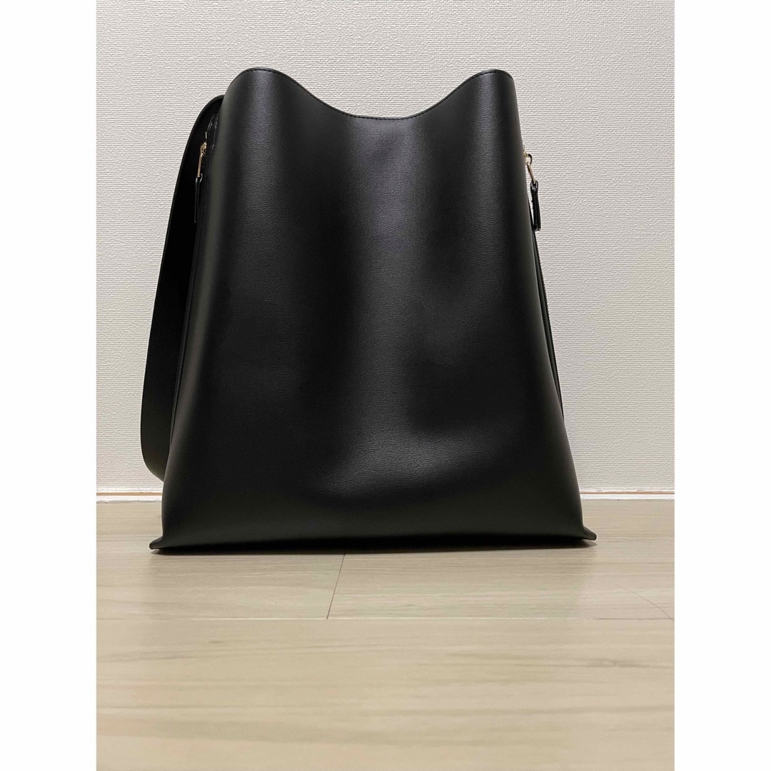 ROPE’(ロペ)の【値下げ中】ROPE' Y BAG サイドジップショルダーバッグ レディースのバッグ(トートバッグ)の商品写真