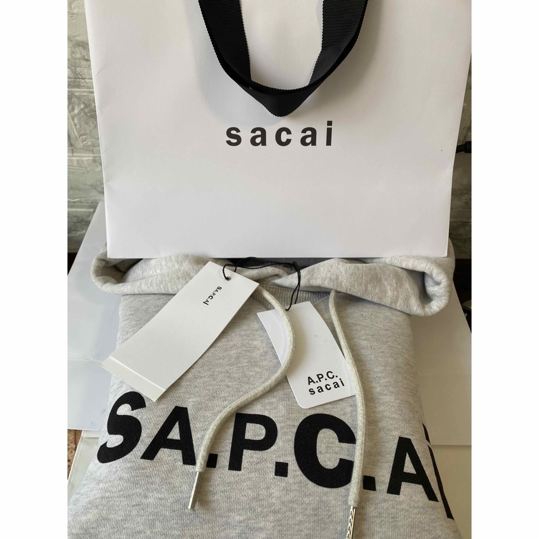 Sacai A.P.C.コラボスウェット