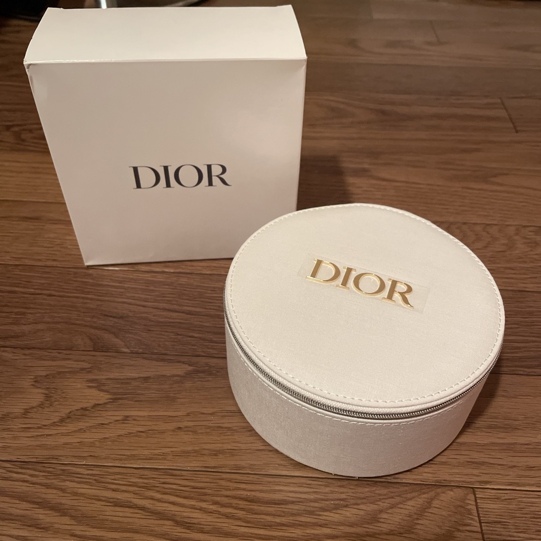 Dior - DIORポーチ✨最終値下げ✨の通販 by jin♡'s shop｜ディオール ...