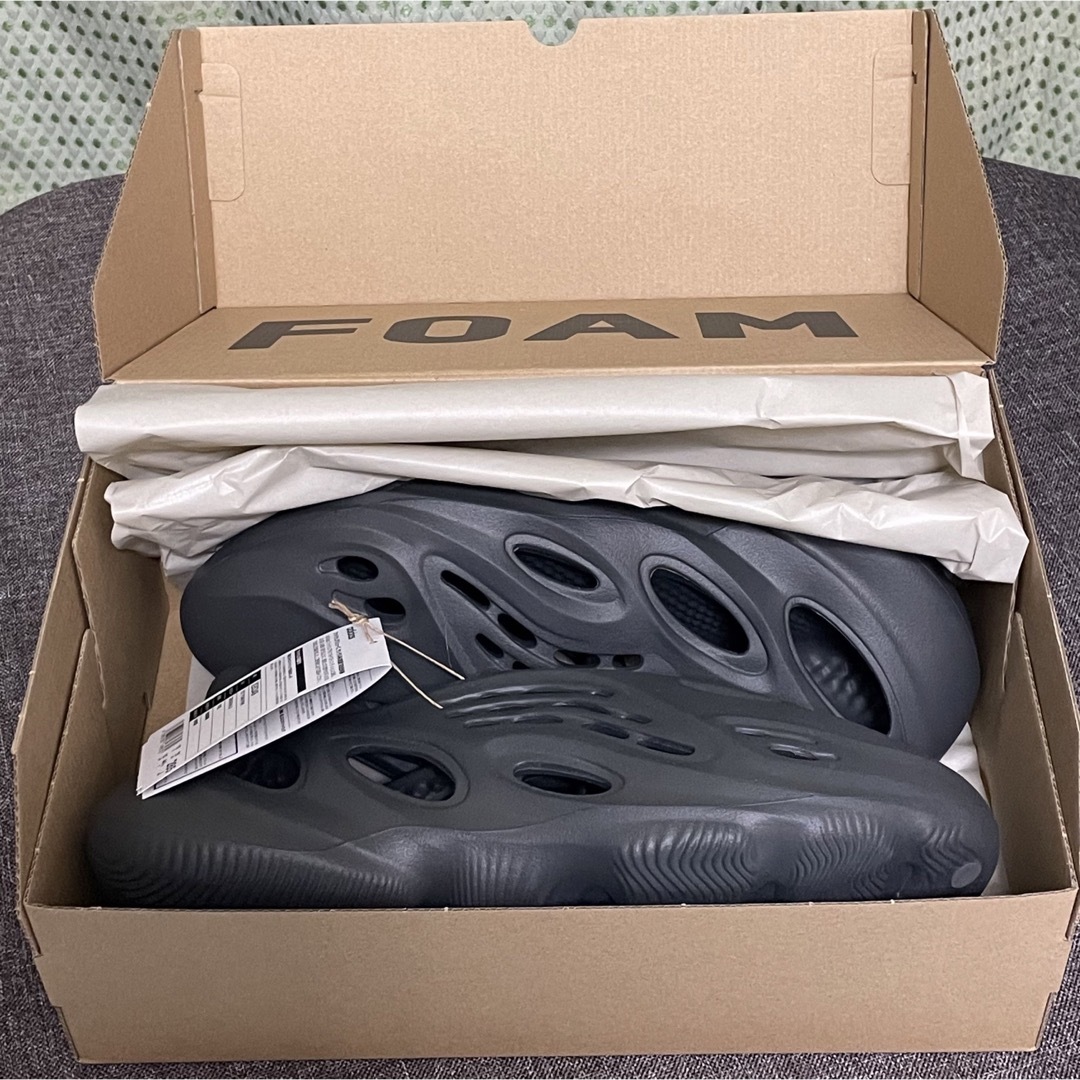 adidas YEEZY Foam Runner Carbon .5cm   サンダル