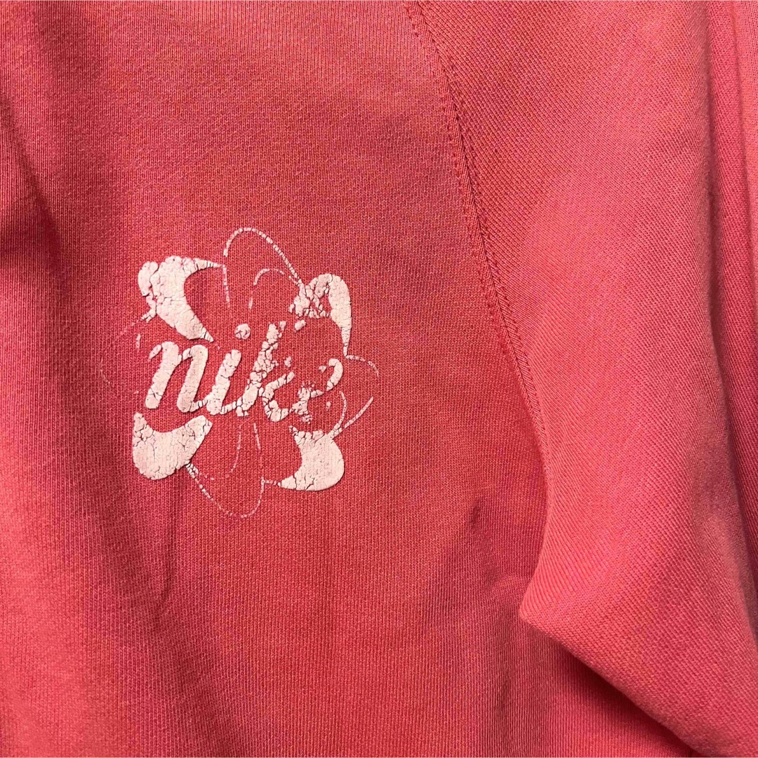 NIKE(ナイキ)のNike Track & Field Sweat Hoodie レディースのトップス(パーカー)の商品写真