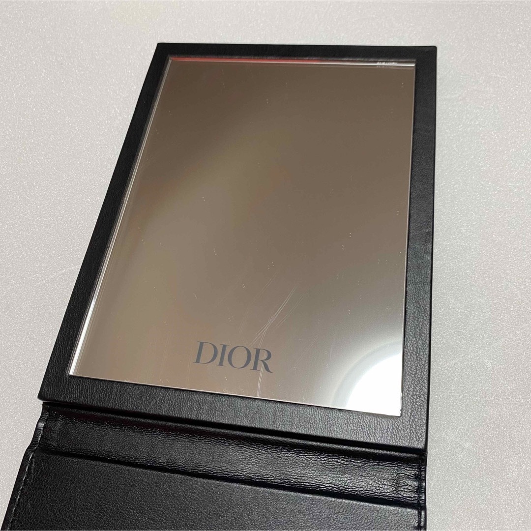 Christian Dior(クリスチャンディオール)のディオール　ノベルティ　鏡　スタンドミラー エンタメ/ホビーのコレクション(ノベルティグッズ)の商品写真