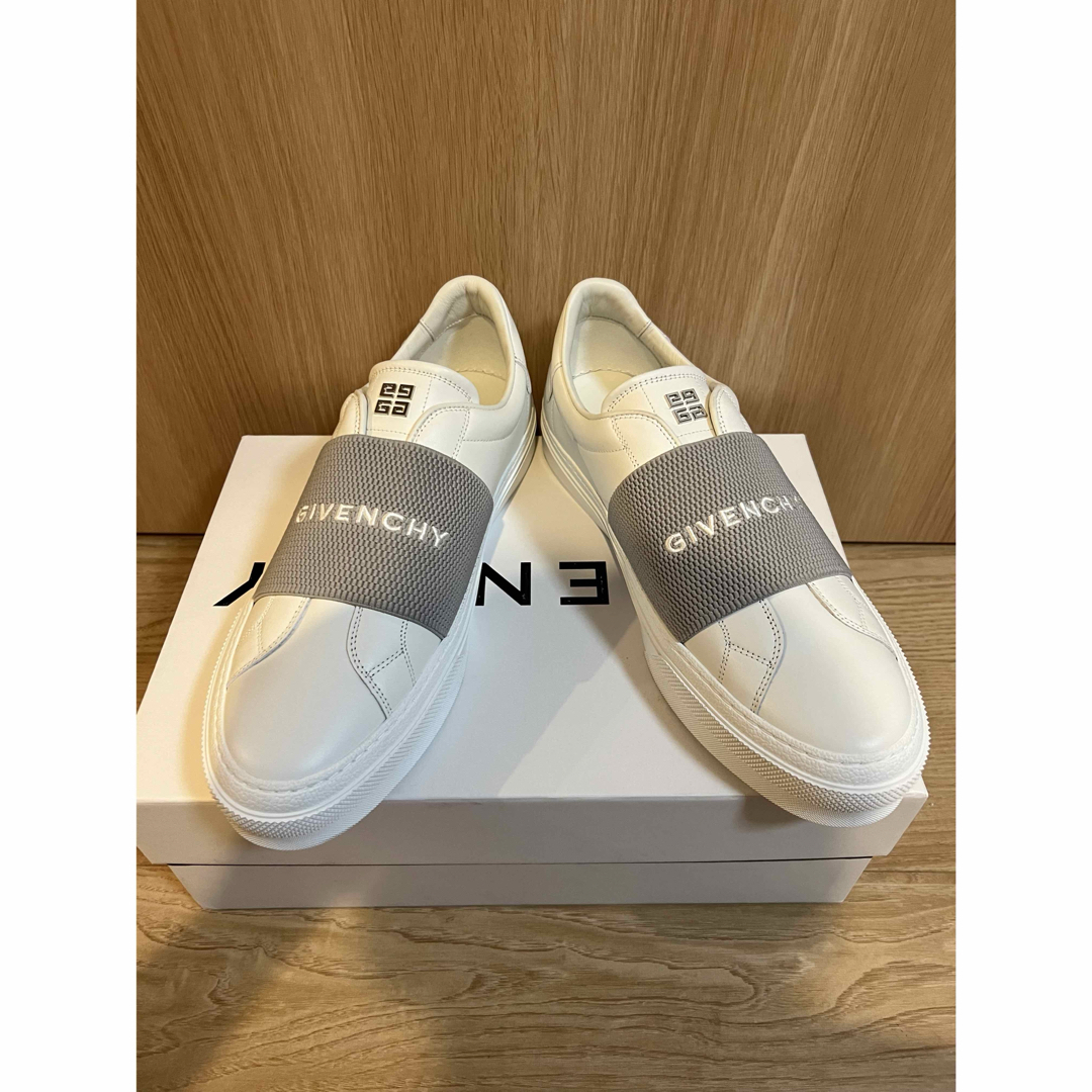 GIVENCHY Urban Street Leather Sneakers DN0230 ジバンシー アーバンストリートレザースニーカー ローカット ロゴストラップ ベルクロ スリッポン ホワイト×ブラック サイズ44【230515】【-B】【me04】