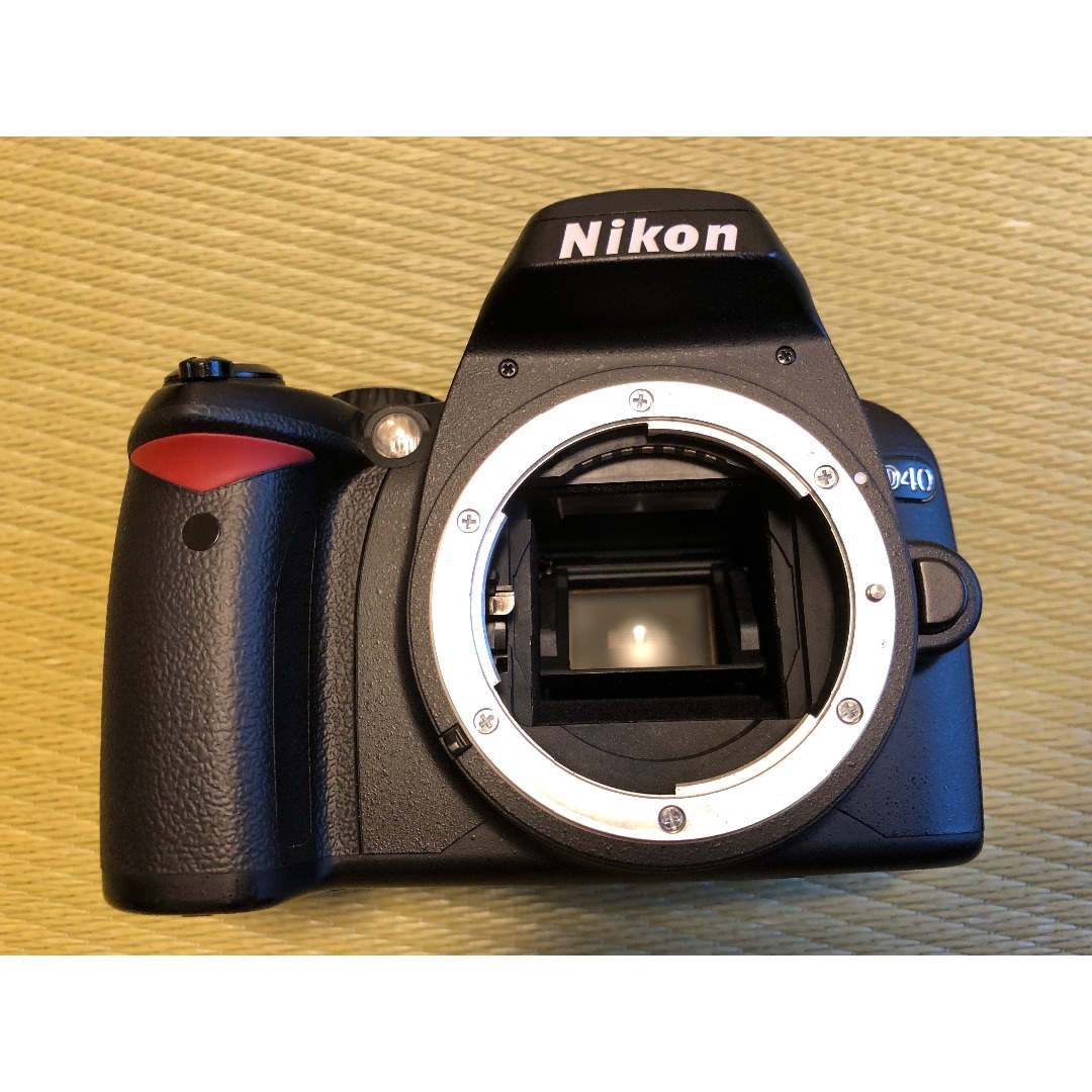 値下げ！格安！Nikon D40 レンズキット 新品バッテリー付！送料無料