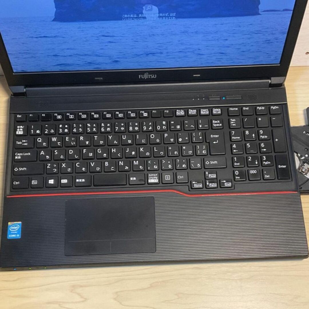 美品＞富士通　LIFEBOOK i5/8G/SSD256G/Office