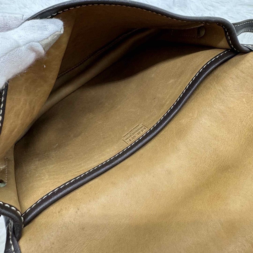 LOEWE - 美品✨LOEWE ロエベ ショルダーバッグ アナグラム スエード