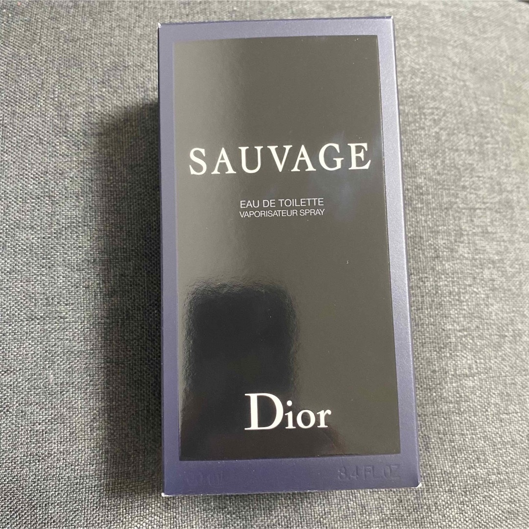 Dior(ディオール)のDiorソヴァージュ(オードゥトワレ) コスメ/美容の香水(香水(男性用))の商品写真