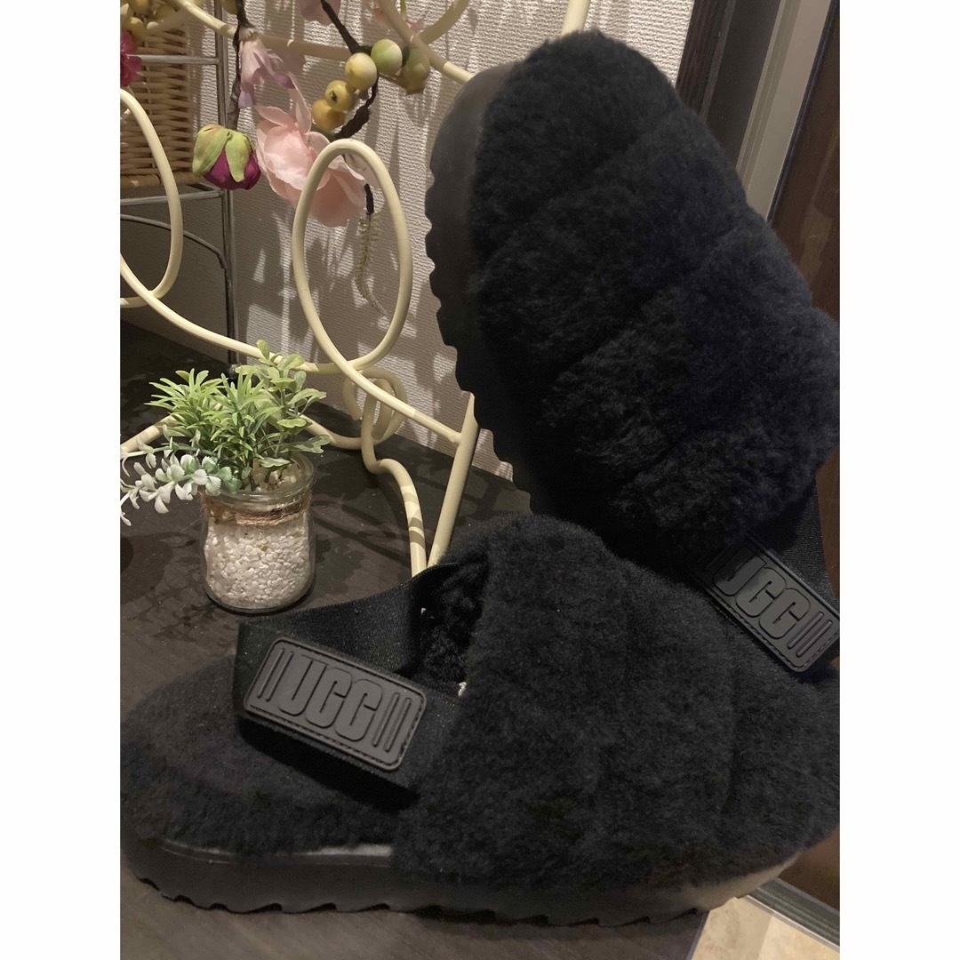 UGG SUPER FLUFF SLIPPER