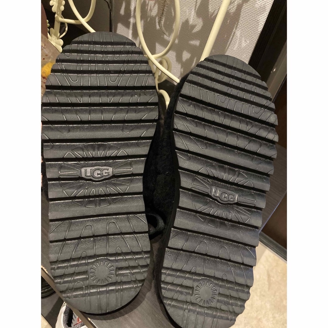 UGG SUPER FLUFF SLIPPER