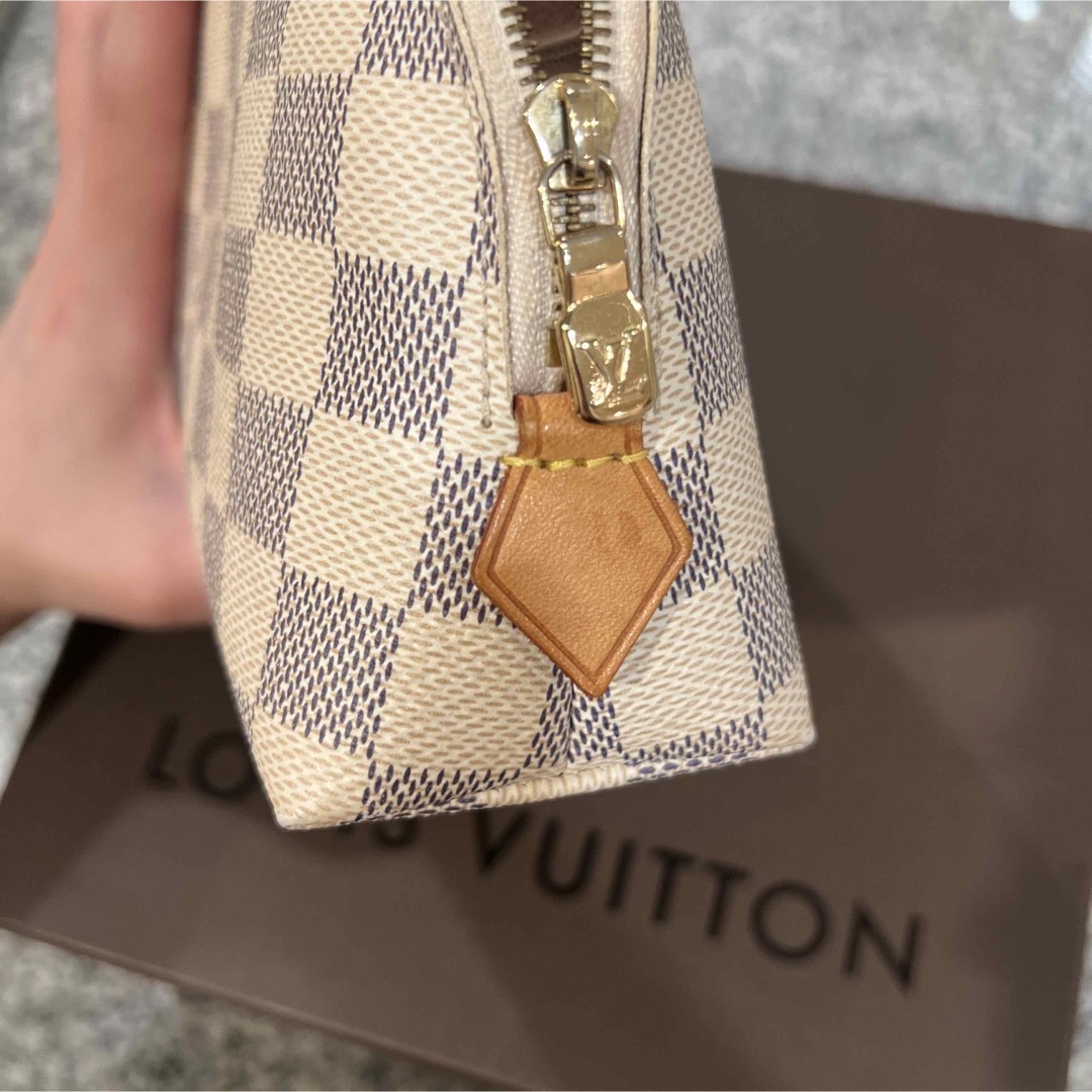 LOUIS VUITTON(ルイヴィトン)の【ルイヴィトン】ダミエ・アズール キャンバス 化粧ポーチ レディースのファッション小物(ポーチ)の商品写真