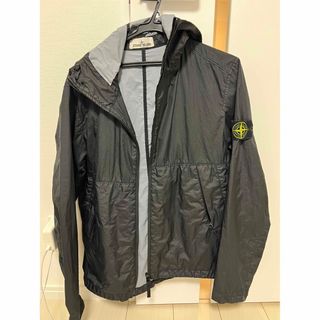 ストーンアイランド(STONE ISLAND)のストーンアイランド　ナイロン　パーカー(ナイロンジャケット)