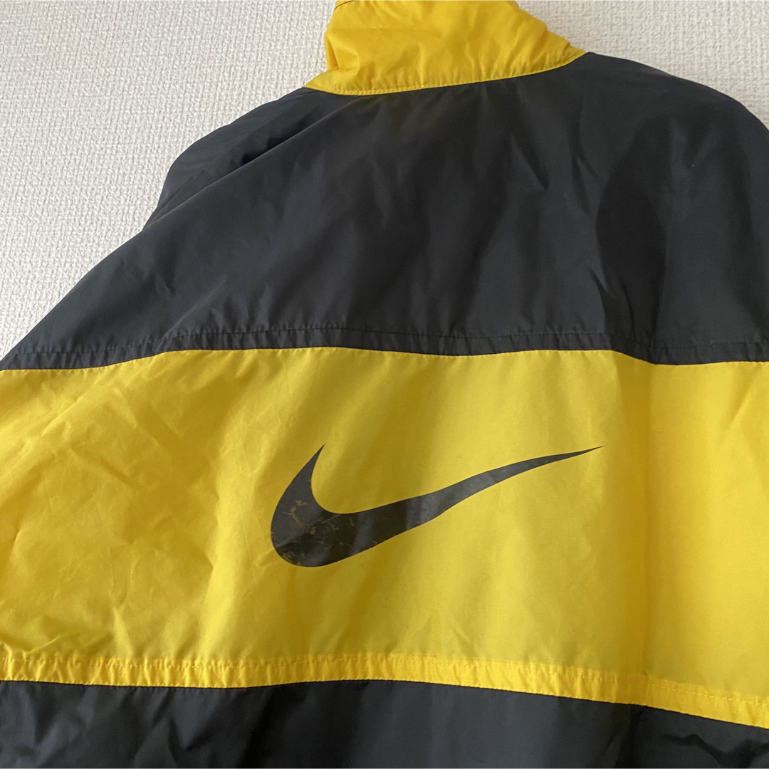 NIKE - NIKE 90s 銀タグ スウッシュロゴ刺繍 黒 黄色 ナイロン NIKE - NIKE 90s 銀タグ スウッシュロゴ刺繍 黒 黄色 ナイロン