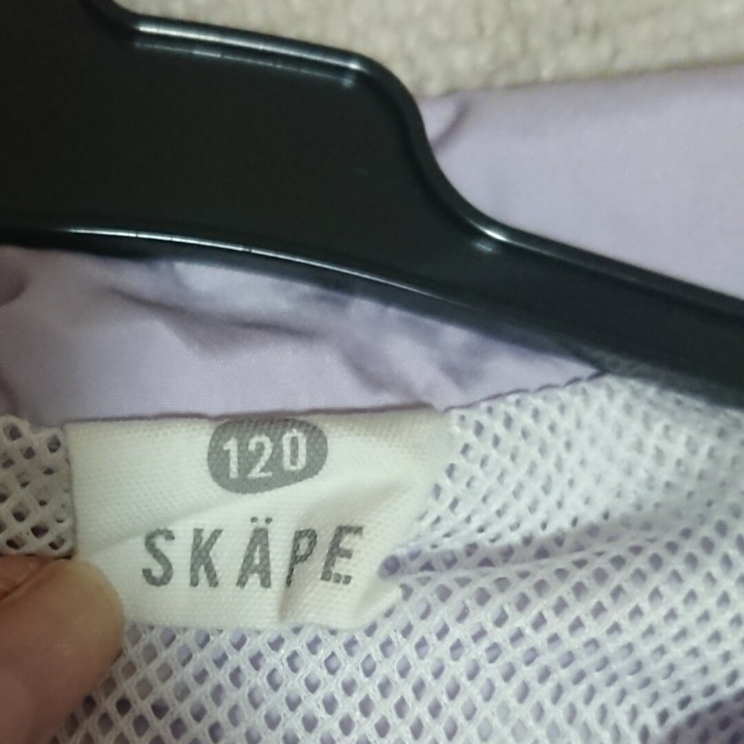 SKAPE(エスケープ)のエスケープ SKAPE ウインドブレーカー 上着 ジャンパー 120cm キッズ/ベビー/マタニティのキッズ服女の子用(90cm~)(ジャケット/上着)の商品写真