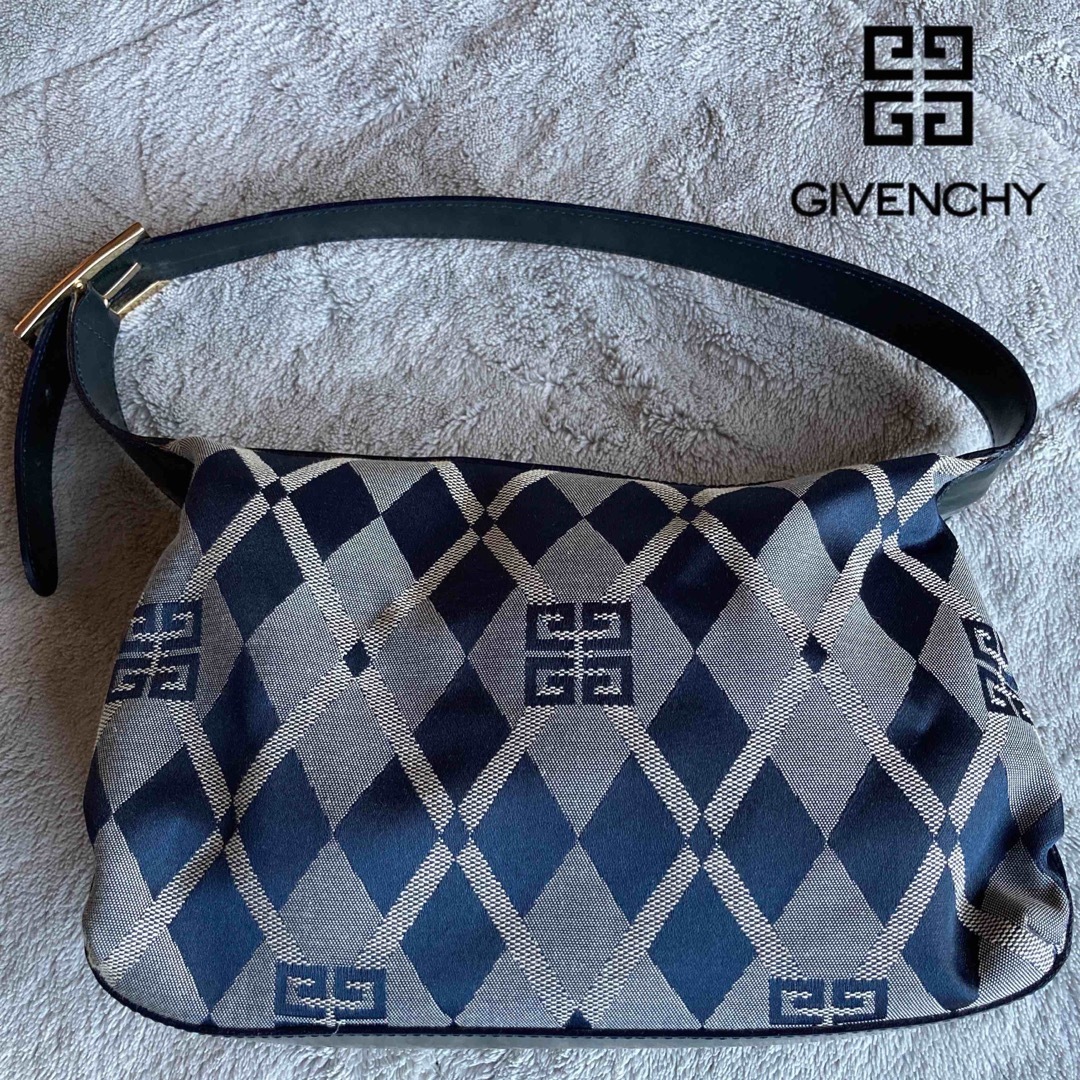 25cmマチGIVENCHY Gロゴ 4Gマーク ワンショルダーバッグ  ハンドバッグ