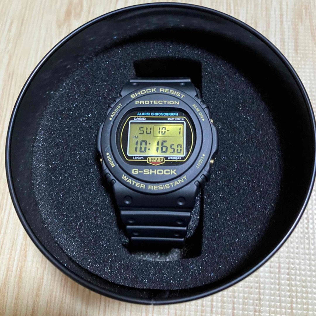 G-SHOCK(ジーショック)の 35周年限定 G-SHOCK  DW-5735D-1BJR メンズの時計(腕時計(デジタル))の商品写真